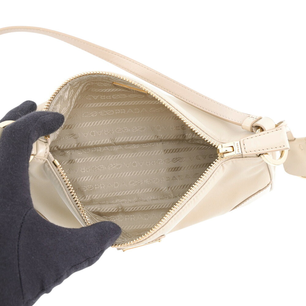 PRADA Bag - Picture 5 of 12